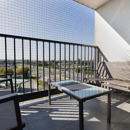Podgorze Lipska Pet-Friendly Apartment With Balcony And Parking By Renters Prestige Krakau Exterior foto