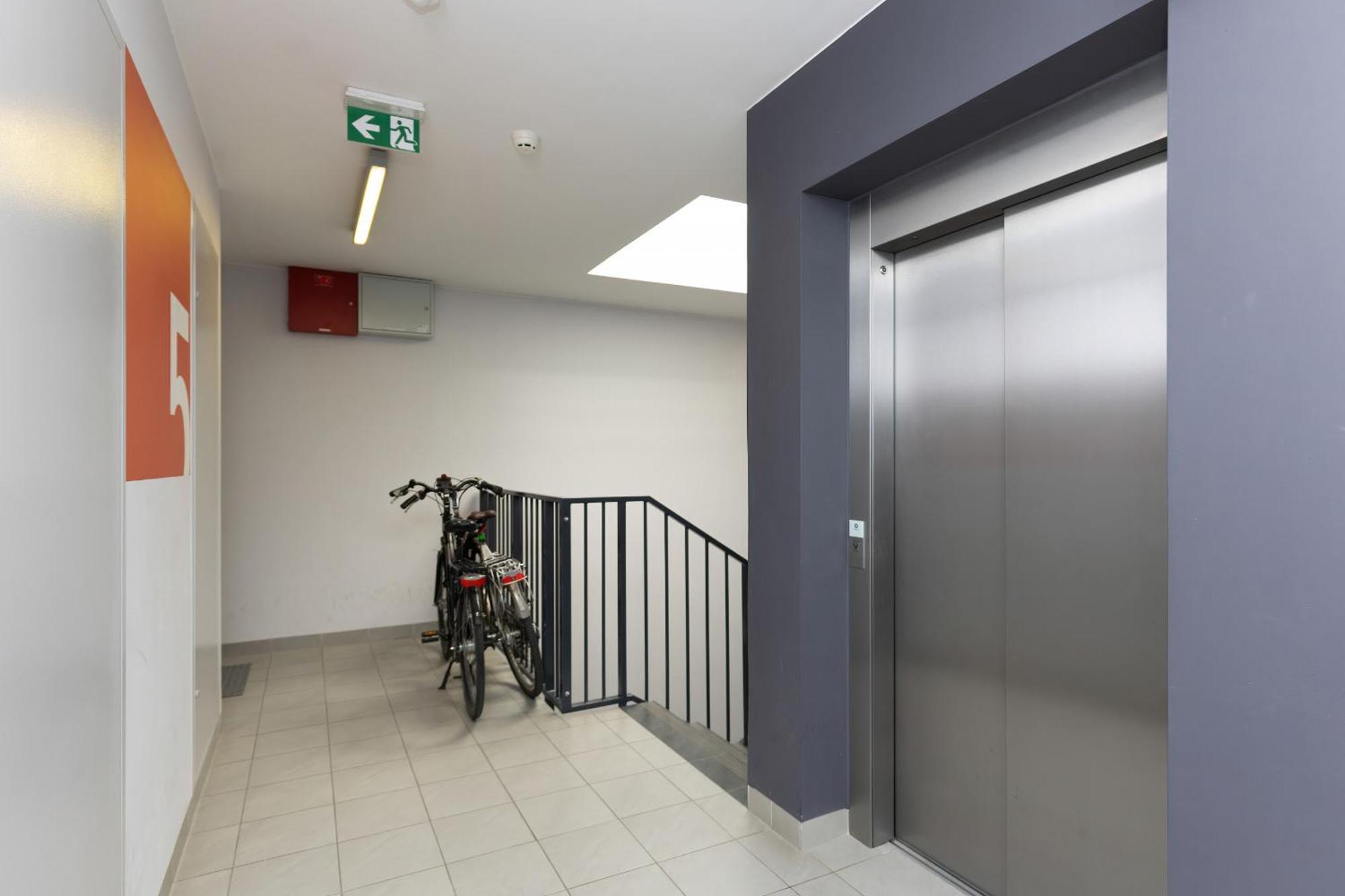 Podgorze Lipska Pet-Friendly Apartment With Balcony And Parking By Renters Prestige Krakau Exterior foto