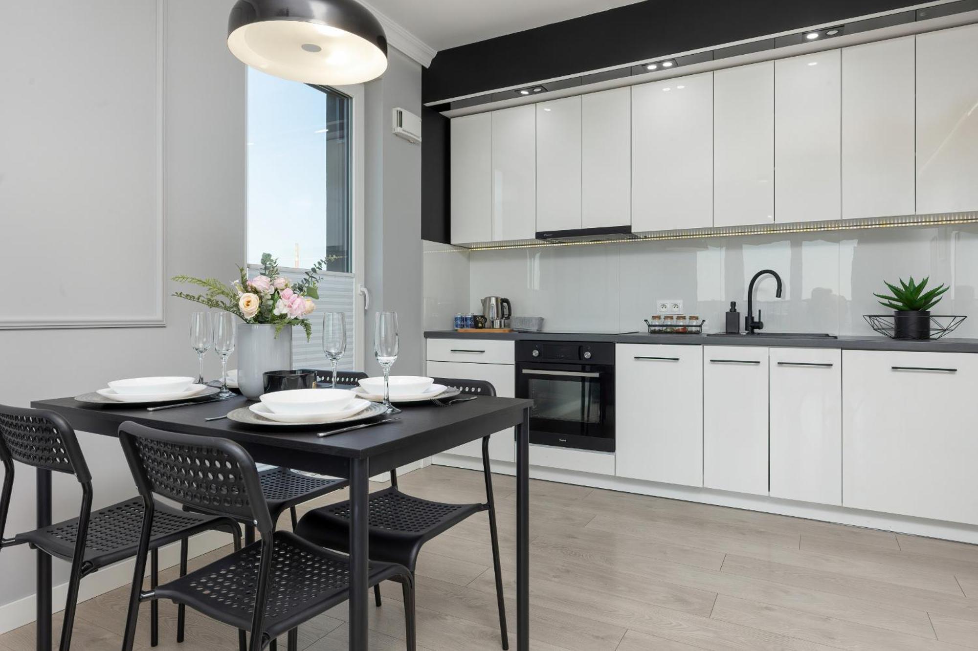 Podgorze Lipska Pet-Friendly Apartment With Balcony And Parking By Renters Prestige Krakau Exterior foto