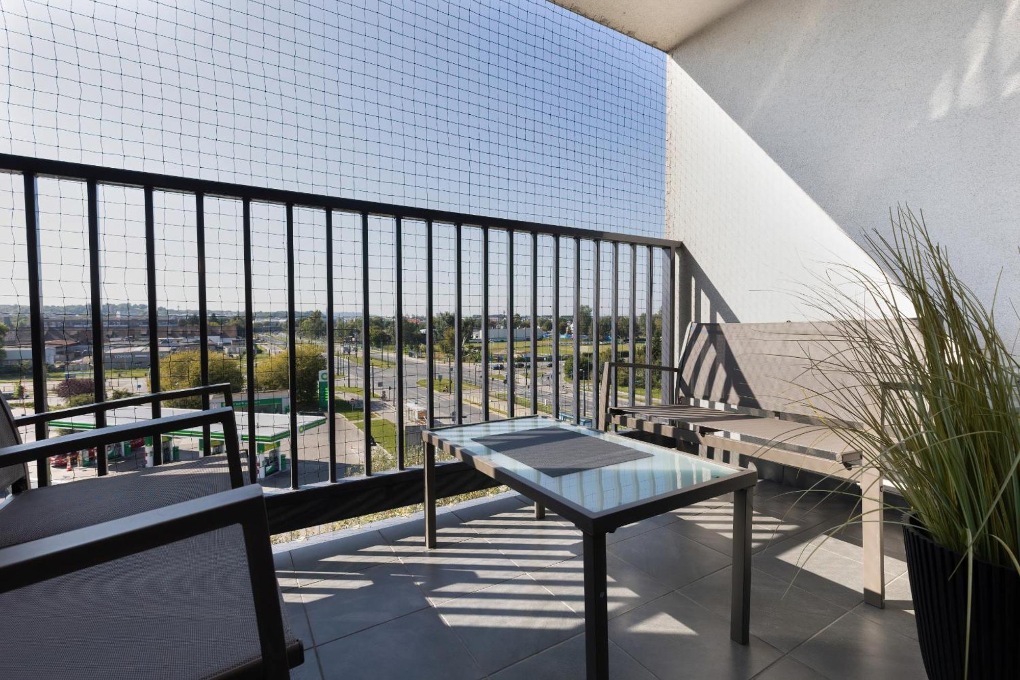 Podgorze Lipska Pet-Friendly Apartment With Balcony And Parking By Renters Prestige Krakau Exterior foto