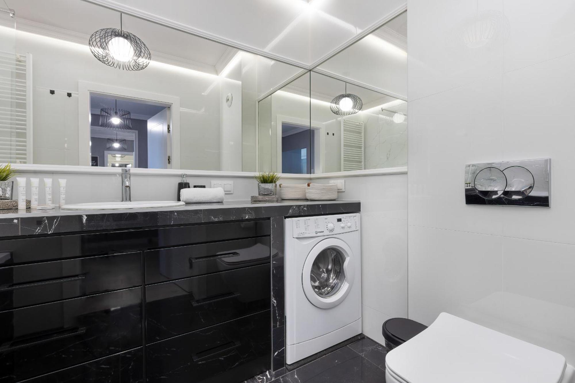 Podgorze Lipska Pet-Friendly Apartment With Balcony And Parking By Renters Prestige Krakau Exterior foto