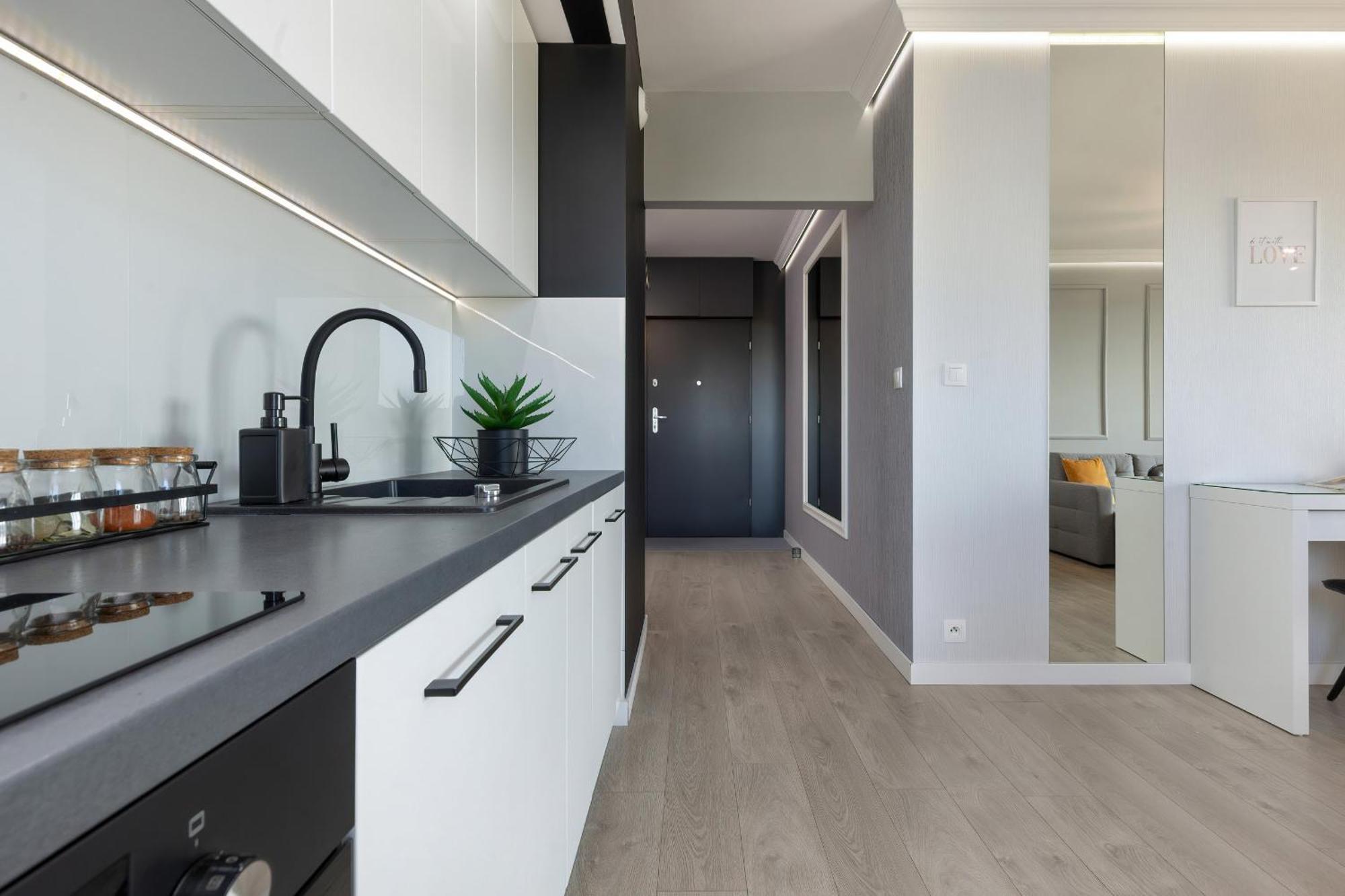 Podgorze Lipska Pet-Friendly Apartment With Balcony And Parking By Renters Prestige Krakau Exterior foto